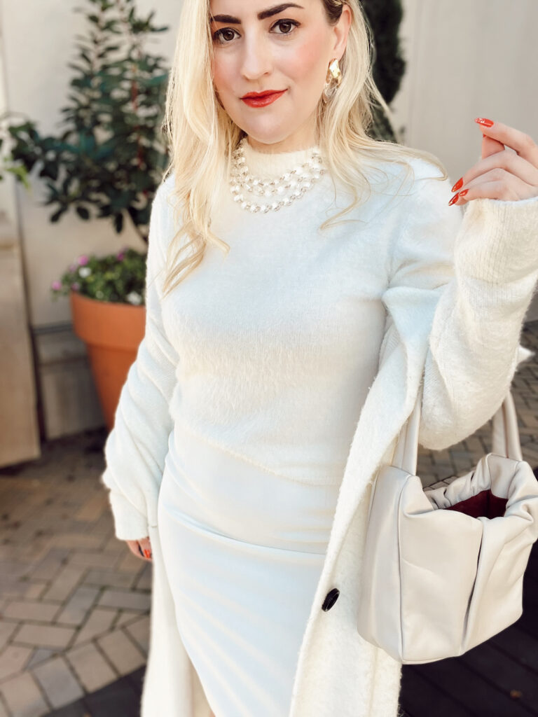 Casual Winter White Outfits